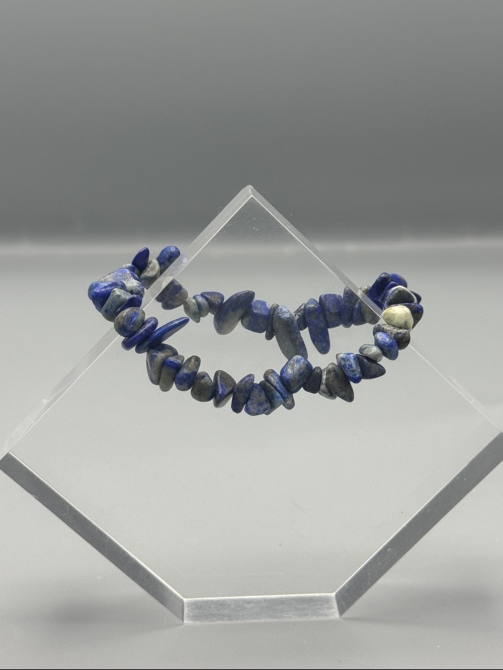 Lapis Chip Bead Stretch Bracelet - Blue